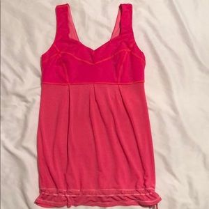 Lululemon Tame Me Tank 6 Flash